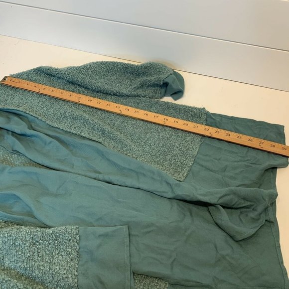 SOFT SURROUNDINGS Lg Cardigan Green Viscose Wool - Picture 9 of 10